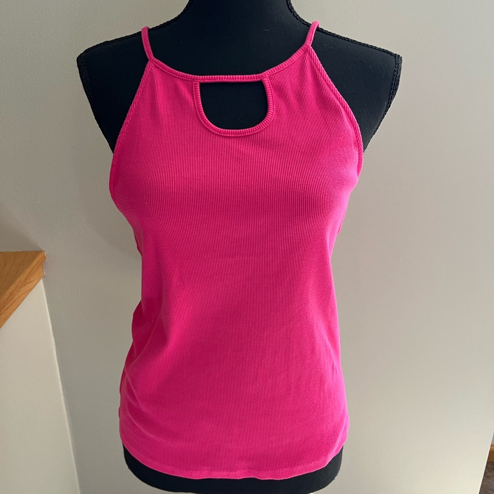 Anthropologie 100% cotton pink key hole open back sleeveless top. Size large